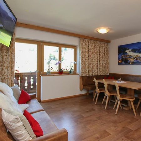 Апартаменты Landhaus Hinterglemm Зальбах-Хинтерглемм Экстерьер фото