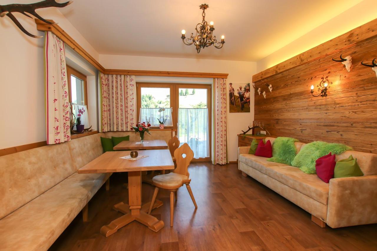 Апартаменты Landhaus Hinterglemm Зальбах-Хинтерглемм Экстерьер фото